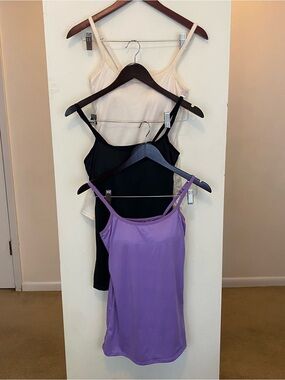 Lot 3 Camisole Tank Tops Built In Padded Bra Women’s Large Black, Purple, Ivory